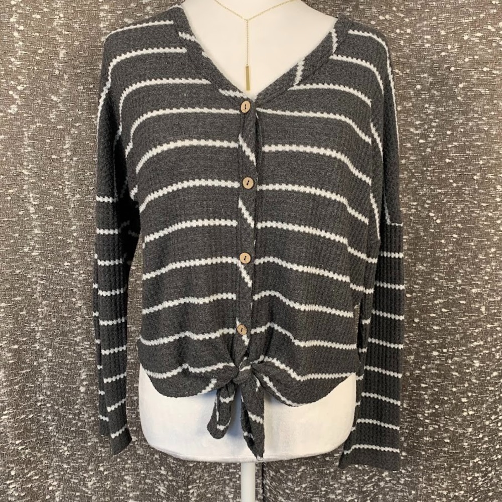 Paper Crane V-Neck Long Sleeve Button Front Striped Blouse‎ Women's Small